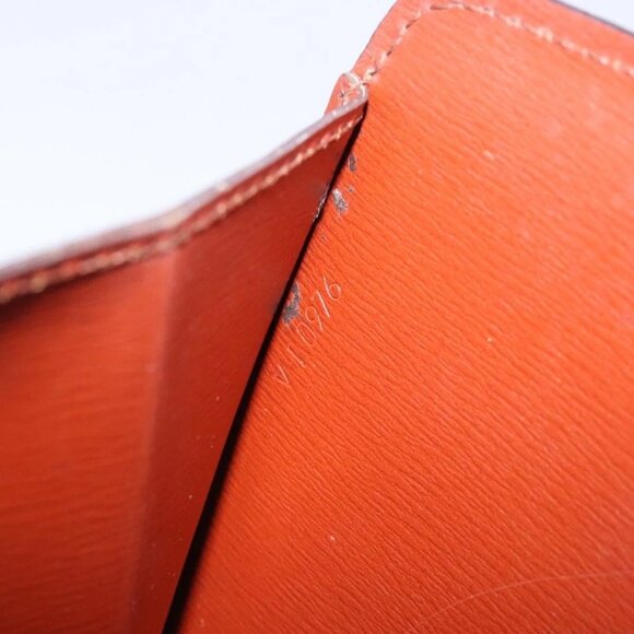 LOUIS VUITTON Epi Capuchin Shoulder Bag Brown M52343 LV Auth 132874 - Picture 12 of 16